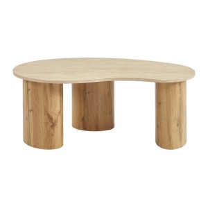 Design Couchtisch Alozya, beige naturfarben hell, mit unregelmäßiger Platte und drei zylindrischen Beinen. Wohnzimmertisch.