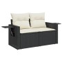 Schwarze 7-tlg. vidaXL Garten-Sofagarnitur aus Poly Rattan mit cremefarbenen Kissen.