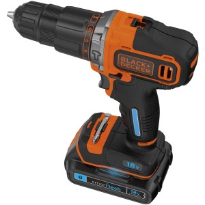Black+Decker Akku-Schlagbohrschrauber 18V mit Akku, Bohrfutter und orangenen Akzenten.