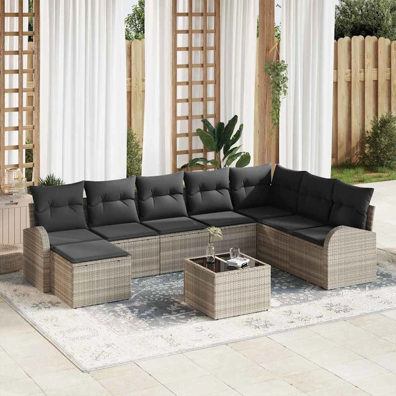 Hellgraues 9-teiliges vidaXL Garten-Sofa-Set aus Poly Rattan mit Kissen und Tisch.