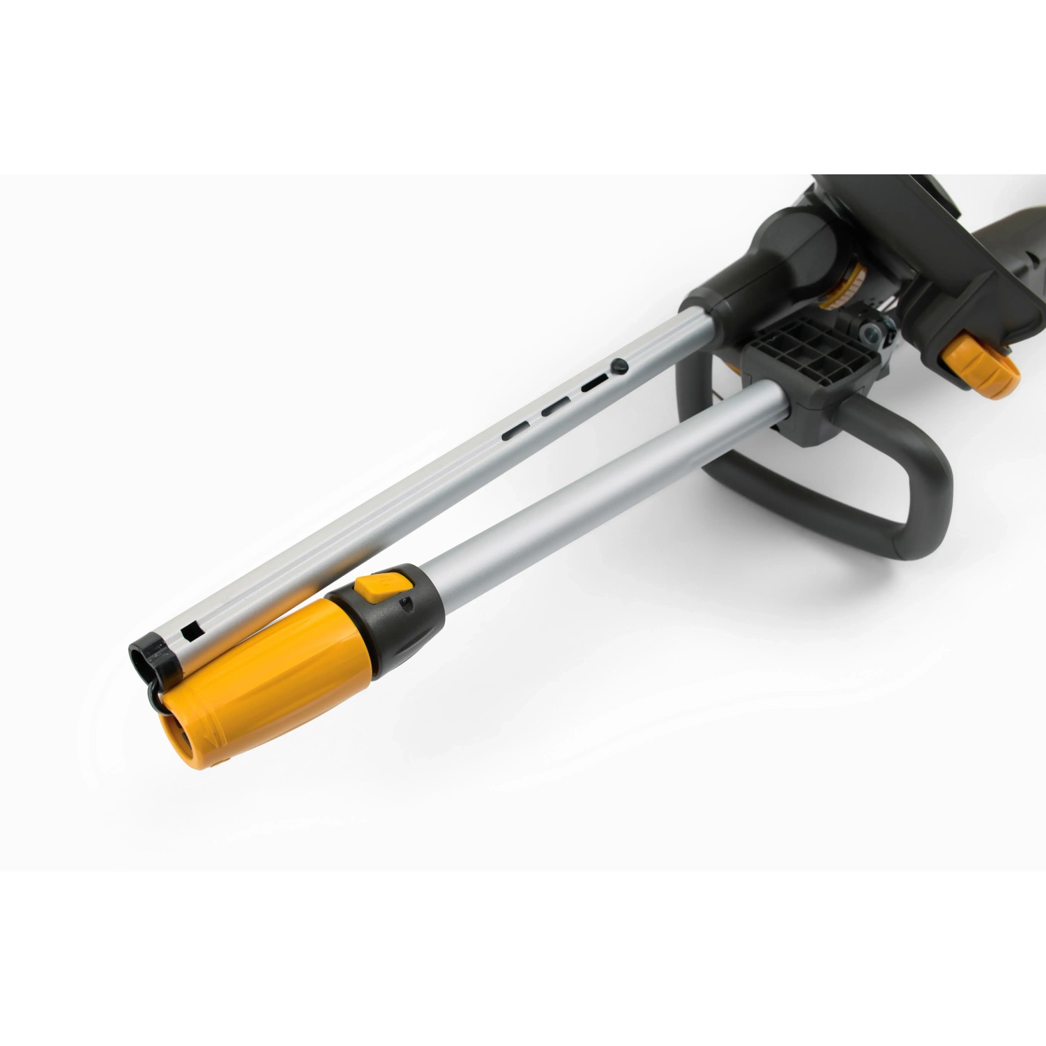 Stiga Akku-Rasentrimmer GT 500e Solo: Detailaufnahme des verstellbaren Schafts und Griffs.