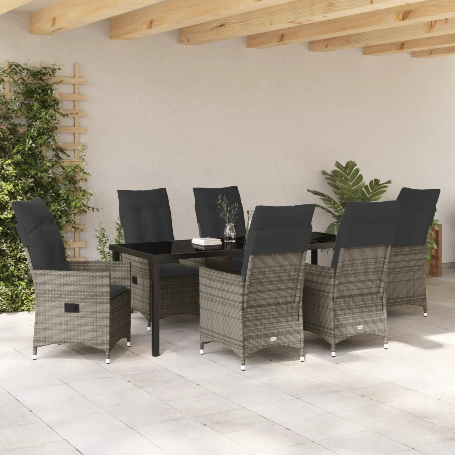 Graue 7-tlg. vidaXL Garten Essgruppe aus Poly Rattan mit Tisch und Stühlen mit Kissen.