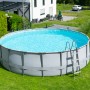 Summer Waves Rundpool Elite, anthrazit, Ø 549 cm. Stahlrahmenpool mit Leiter im Garten.