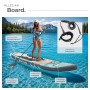 Türkis-oranges Tectake Stand Up Paddle Board mit Paddel und Fußschlaufe im Wasser.