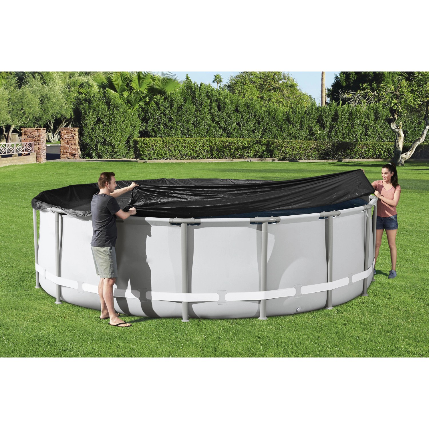 Bestway Pool Abdeckplane, schwarz, für Pools bis Ø 488cm. Schützt vor Schmutz.