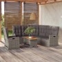 Graues 3-tlg. Garten-Lounge-Set aus Polyrattan mit Kissen, bestehend aus Ecksofa, Sessel und Tisch.
