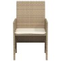 Beiger Gartenstuhl aus Polyrattan mit cremefarbenem Kissen, Teil des 3-tlg. Bistro-Sets.