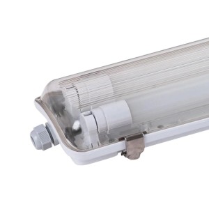 LUXULA LED Feuchtraum Wannenleuchte, 150cm, mit zwei LED-Röhren, neutralweißes Licht, IP65 Schutz.