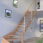 Mykonos Pro Eiche Treppe, 1/4 gewendelt, mit Edelstahl-Designgeländer. Offene Holztreppe, unbehandelt.