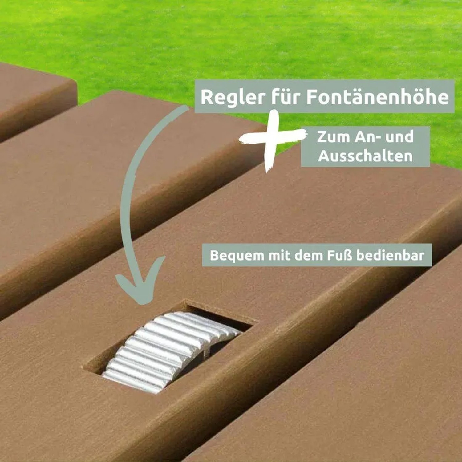 Detailaufnahme: Fußregler der holz4home Gartendusche zur Regulierung der Wasserfontäne.