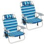 Zwei klappbare Strandstühle in Blau-Weiß gestreift mit Aluminiumrahmen, Kopfstütze und Seitentasche.