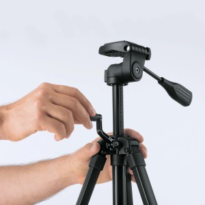 Bosch Professional BT 150 Baustativ, justiert von Hand, für Linien- und Punktlaser.