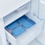 Rotho Gefrierdosen-Set Domino, 4 blaue Vorratsdosen im Gefrierschrank.