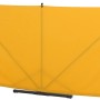 Siena Garden Balkonsichtschutz, gelb, 150x280 cm, mit schwarzem Gestell.