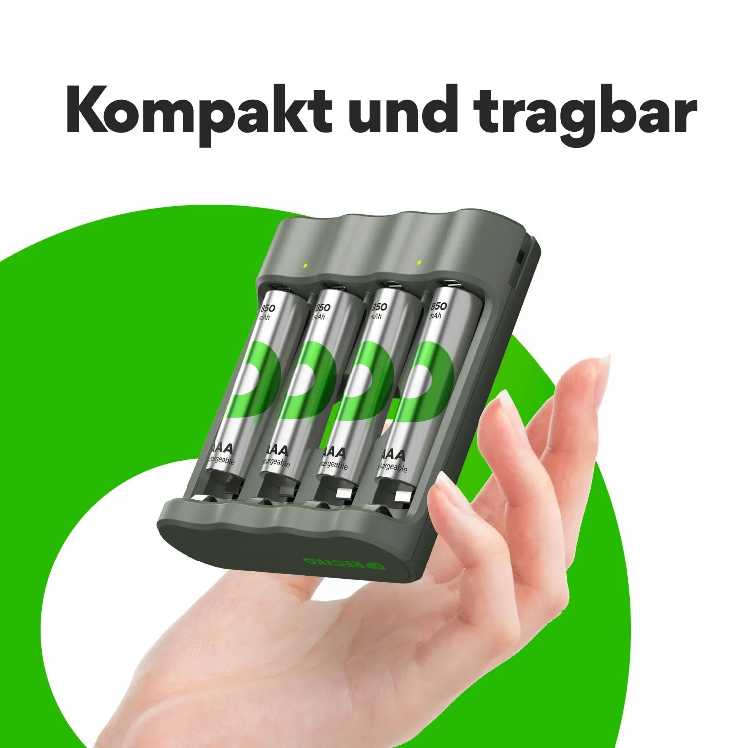 GP Akku-Ladegerät B441 mit 4 AAA-Akkus in Hand, Batterieladegerät für AA/AAA Akkus.