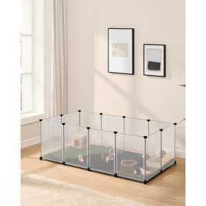 Weißes modulares Freigehege für Kleintiere (143x73x46 cm) mit halbtransparenten Platten, Meerschweinchen auf grünem Teppich.
