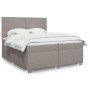 Boxspringbett Taupe (200x200 cm) mit Matratze und Kopfteil.