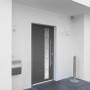Moderne, anthrazitfarbene Haustür Thermospace Paris Prime mit Edelstahlgriff und Glaseinsatz.