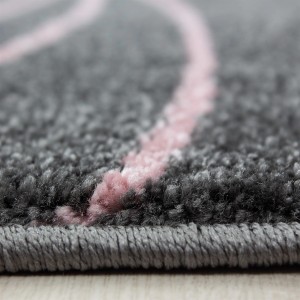 Detailaufnahme: Ayyildiz Kinderteppich Kids 610 Pink (80x150 cm) mit rosa Muster auf grauem Grund.