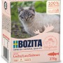 Bozita Katzen-Nassfutter mit Lachs, 370g Packung mit Katzenbild.