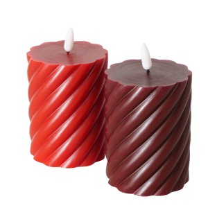 Zwei rote Boltze LED-Kerzen mit Wickelstruktur, 10 cm hoch, für stimmungsvolle Deko.