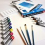 Daler-Rowney Aquarell-Set, 25-teilig mit Farben, Pinsel, Palette und Papier.