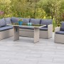 Merxx Lanzarote Garteneck-Set mit grauen Kissen und Tisch mit Glasplatte.
