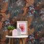 Vliestapete mit Dschungel-Motiv: Palmen, Blätter in Rot und Blau. Dekorative Gestaltung für Wohnräume.