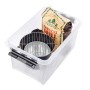 Transparente SmartStore Classic Aufbewahrungsbox 46L mit Grill und Holzkohle zur Aufbewahrung.