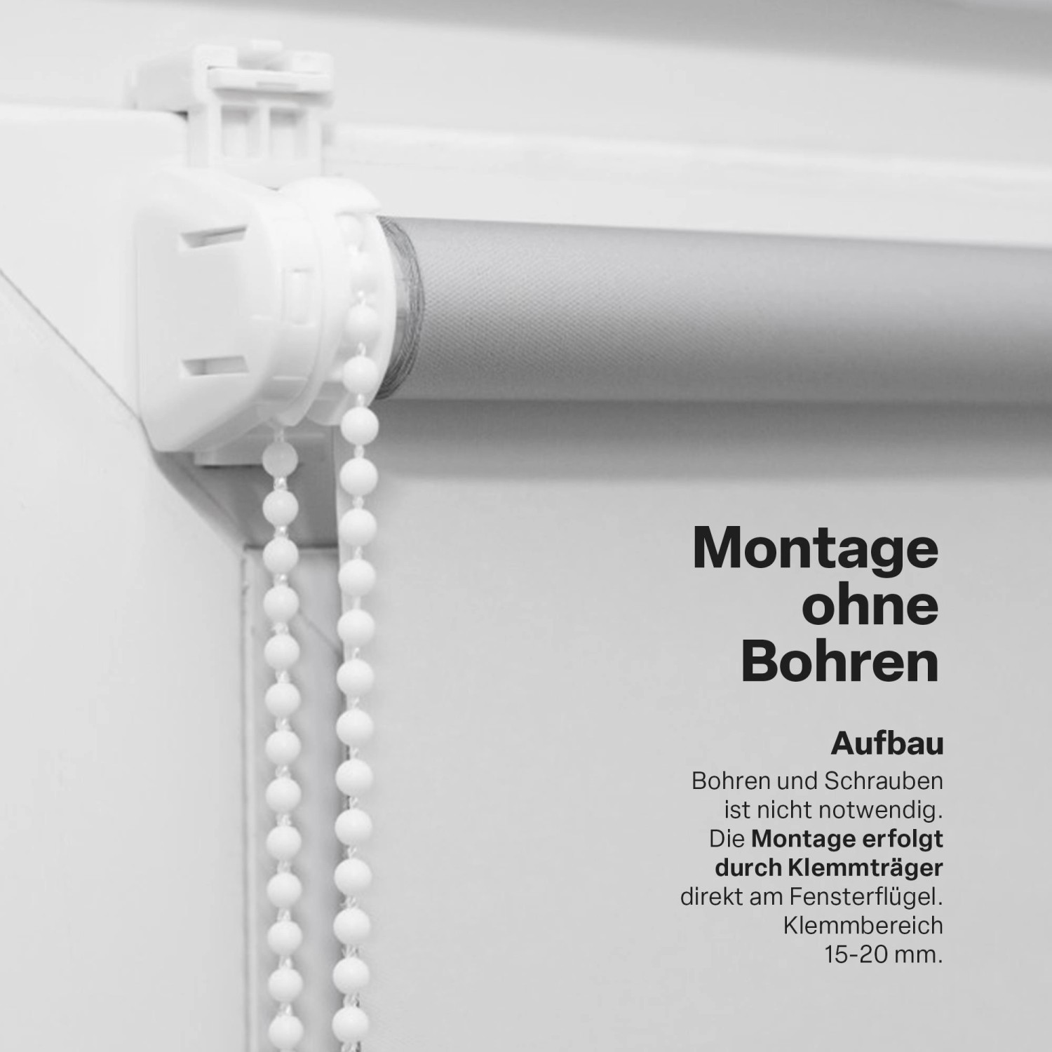 Detailaufnahme: Weißes Bestlivings Thermorollo mit Klemmträger, Montage ohne Bohren.