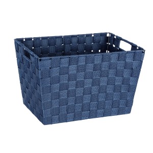 Dunkelblauer Wenko Aufbewahrungskorb Adria M aus Polypropylen mit Flechtoptik.