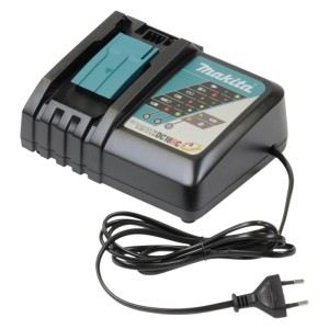 Makita Schnellladegerät DC18RC für 18V Akkus, Teil des Power Source-Kit.