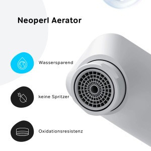 Detailaufnahme des Neoperl Aerators einer AM.PM Waschtischarmatur, weiß, mit Hinweisen zu Wassersparen und Spritzschutz.