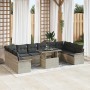 Hellgraues 11-tlg. vidaXL Garten-Sofa-Set aus Poly Rattan mit Tisch und Kissen.