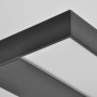 Detailaufnahme: Schwarze Arcchio LED Bürostehleuchte Logan mit Prismenstruktur.