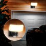 Philips Solar-Wandleuchte Tylus, 6W, Schwarz, mit Bewegungsmelder für den Außenbereich.