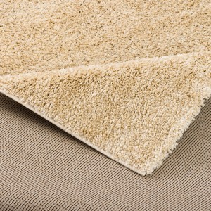 Beiger Langflor Teppich Aloha (140x200cm) von Pergamon, Detailaufnahme der weichen Oberfläche.