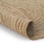 Naturfarbener, geflochtener Jute Teppich, Detailansicht der robusten, runden Textur mit aufgerollter Kante.