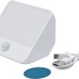Weißes LED Nachtlicht mit Bewegungssensor, USB-Kabel und Klebepad.