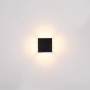 Quadratische, schwarze LED-Wandleuchte Saidy (22x22 cm) von Globo, warmweißes Licht.