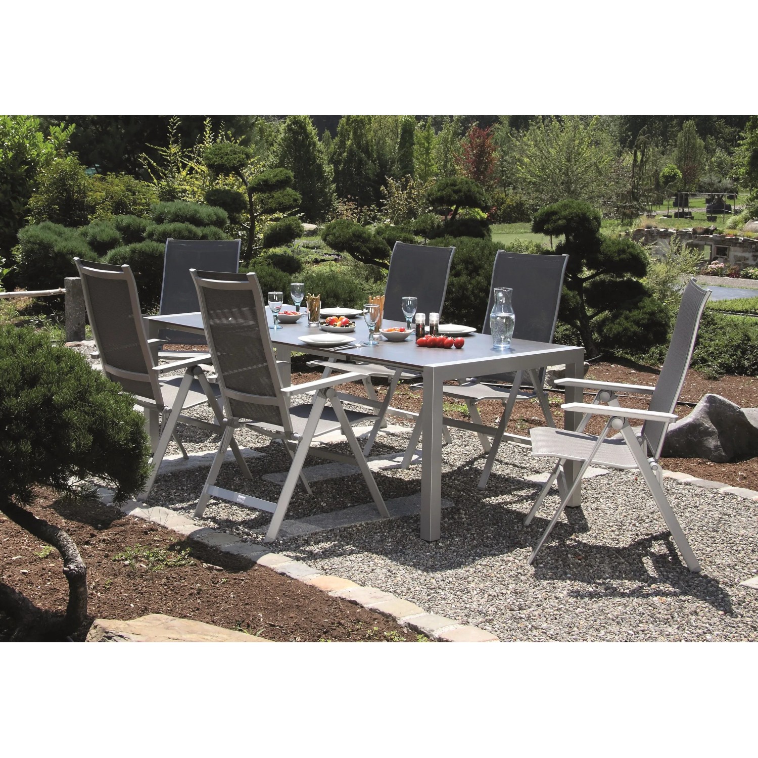 Gartenmöbel-Set: Acamp Tisch Acaplan Loft mit 4 Klappsesseln Urban in Platin-Schiefer.