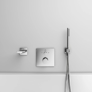 Ideal Standard Idealrain Atelier Brausehalter, eckig, Chrom, mit Handbrause und Armatur.