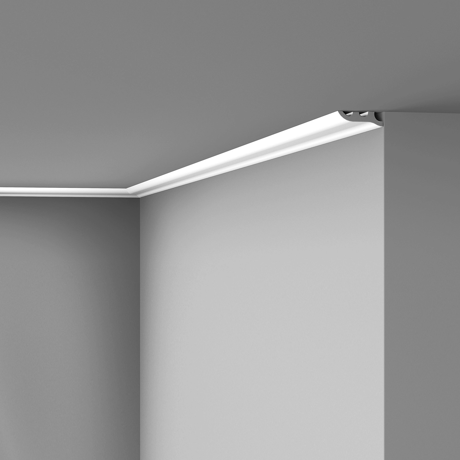 Weiße NOEL & MARQUET Sockelleiste FL3-Box WALLSTYL (80m) an Wand und Decke.