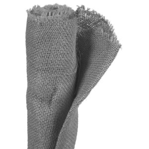 Graues Videx Garden Jutegewebe, 105 cm x 500 cm Rolle, für den Winterschutz im Garten.