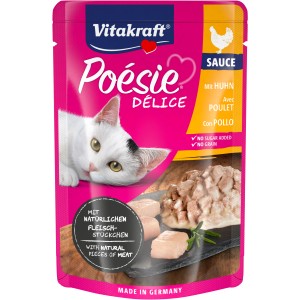 Vitakraft Poésie Délice Huhn in Sauce, Katzen-Nassfutter im pinken Beutel mit Katze.