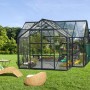 Vitavia Gewächshaus Sirius, 13 m², schwarz, mit Fundament. Großes Glas-Gewächshaus im Garten.