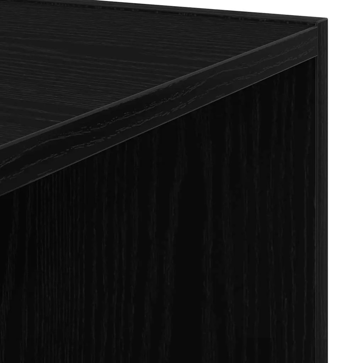 Detailaufnahme: Schwarzes Eckregal in Eichen-Optik aus Holzwerkstoff.