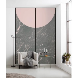 Komar Vlies Fototapete Zenit 200x280 cm mit rosa Halbkreis und Marmor-Optik im Wohnraum.