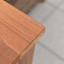 Detailansicht: Armlehne des Merxx Acapulco Gartenmöbel-Sets aus geöltem Akazienholz.