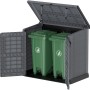 Geöffnete Duramax StoreAway Universalbox 1200 l in Anthrazit mit zwei grünen Mülltonnen.